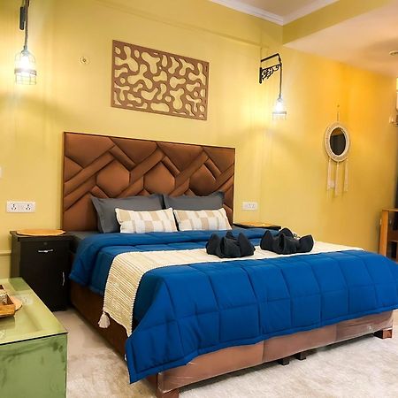 Atharva'S Homestay By Goaround Homes - Nehru Enclave Metro, South Delhi New Delhi Buitenkant foto