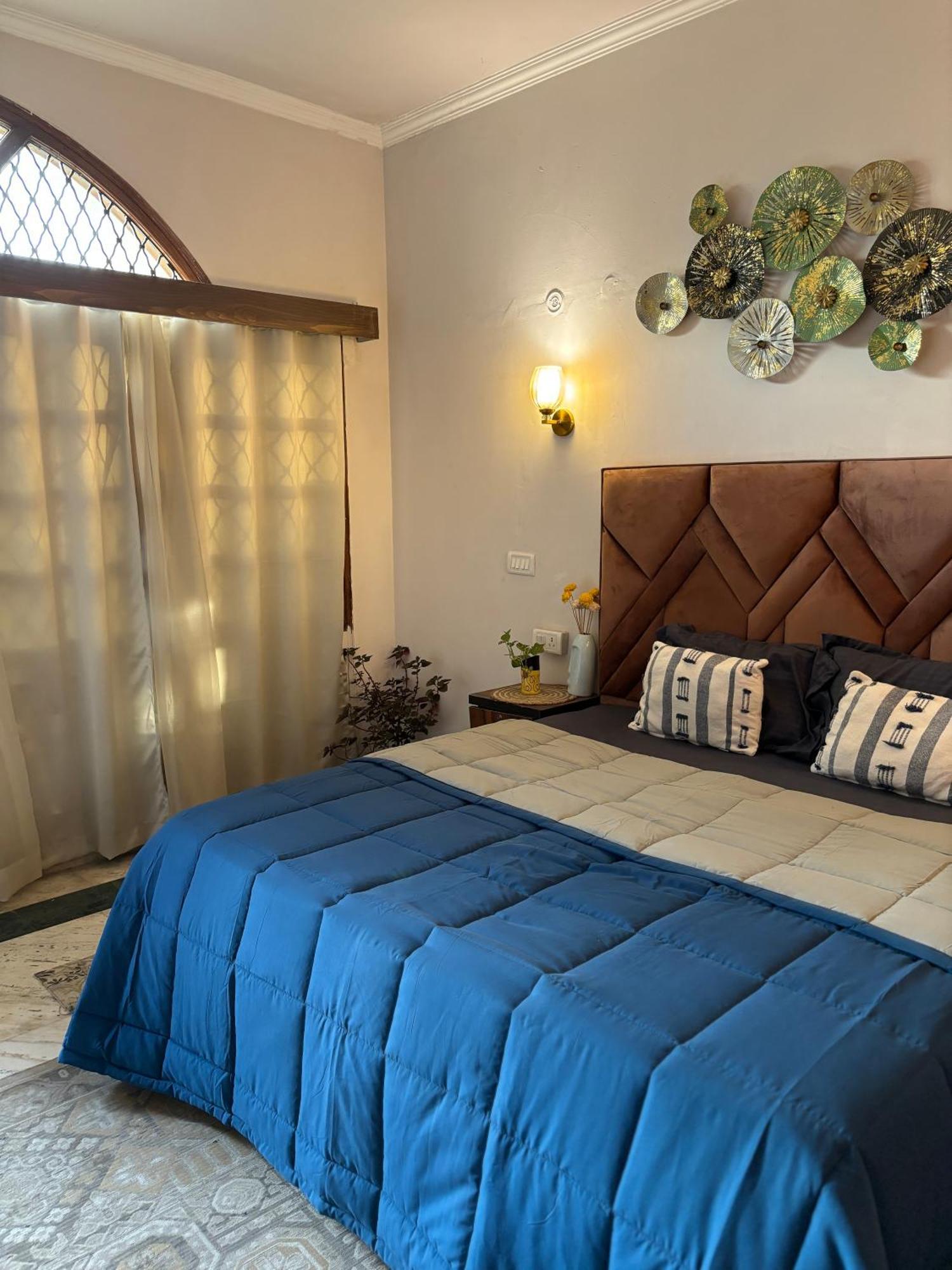 Atharva'S Homestay By Goaround Homes - Nehru Enclave Metro, South Delhi New Delhi Buitenkant foto