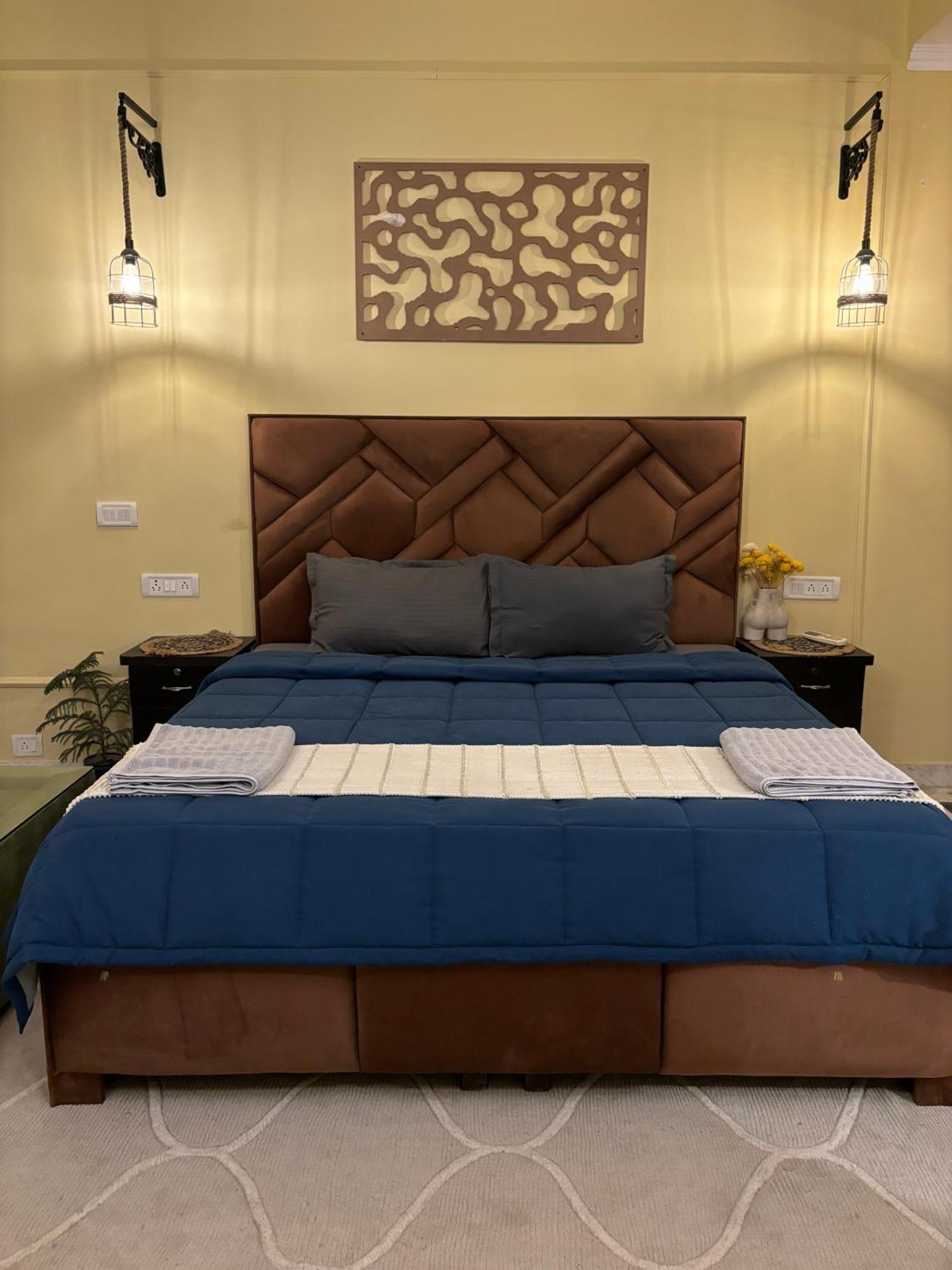 Atharva'S Homestay By Goaround Homes - Nehru Enclave Metro, South Delhi New Delhi Buitenkant foto