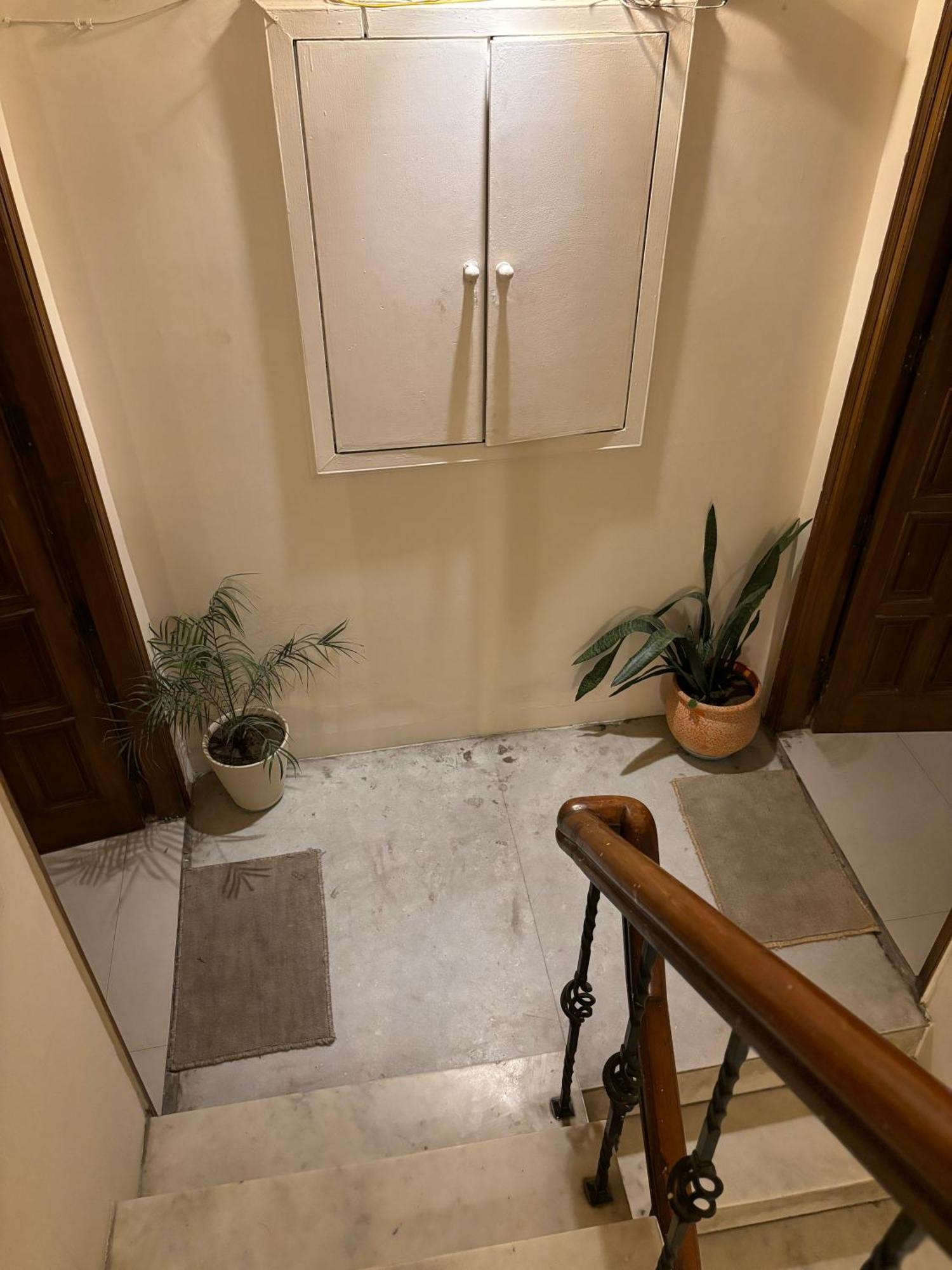Atharva'S Homestay By Goaround Homes - Nehru Enclave Metro, South Delhi New Delhi Buitenkant foto